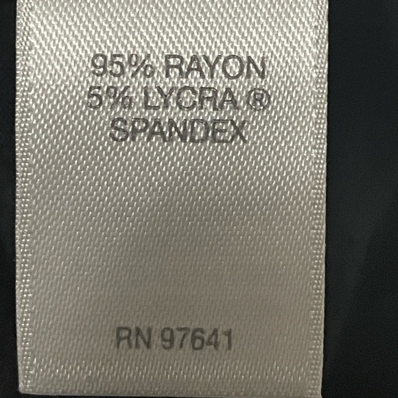 J. Jill Wearever pleated crop wide leg pants. Soft Rayon. Pockets - Picture 8 of 12